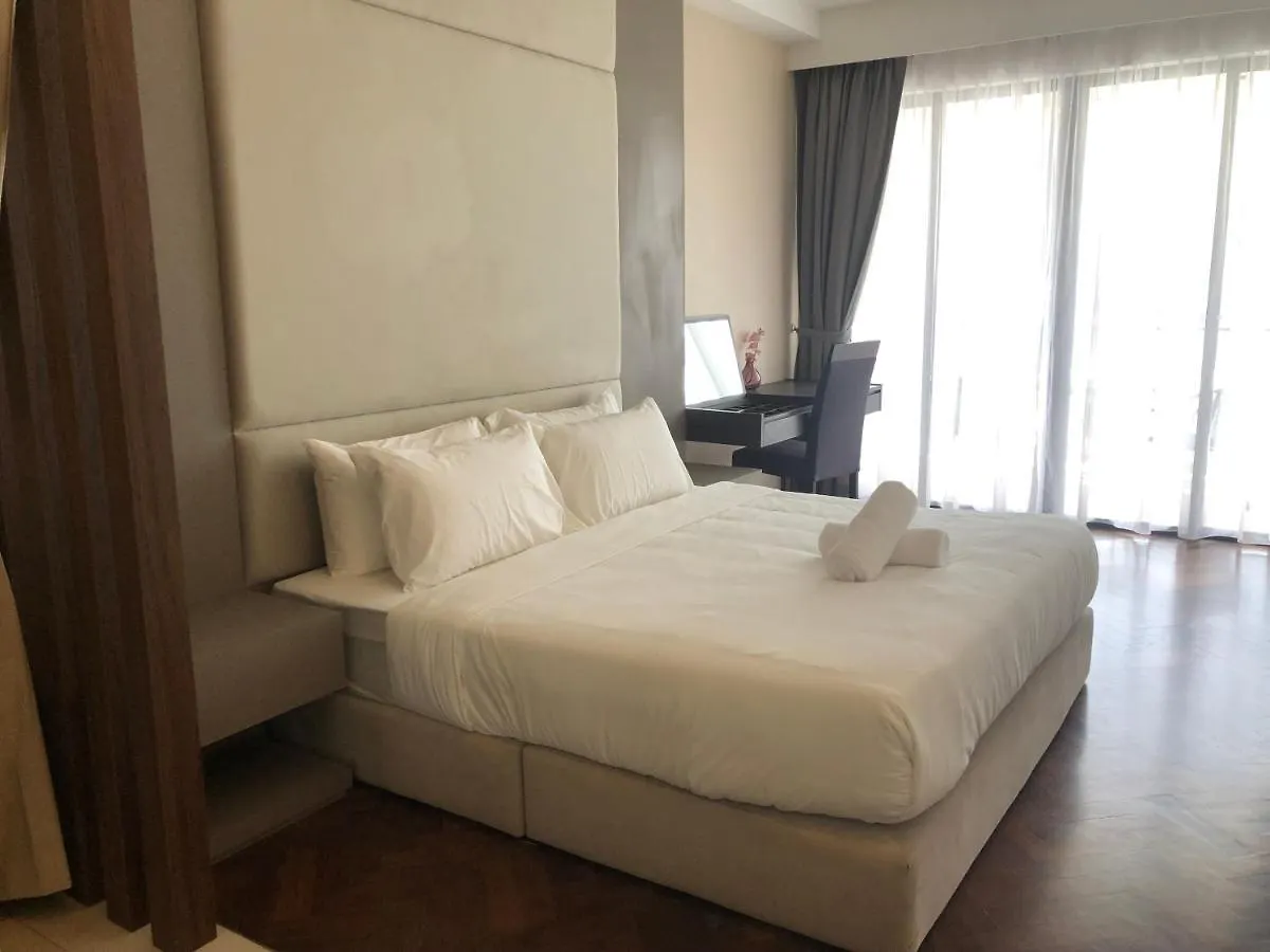 The Landmark Seaview Netflix By Blue Sky Holidays George Town 0*,  Malaysia