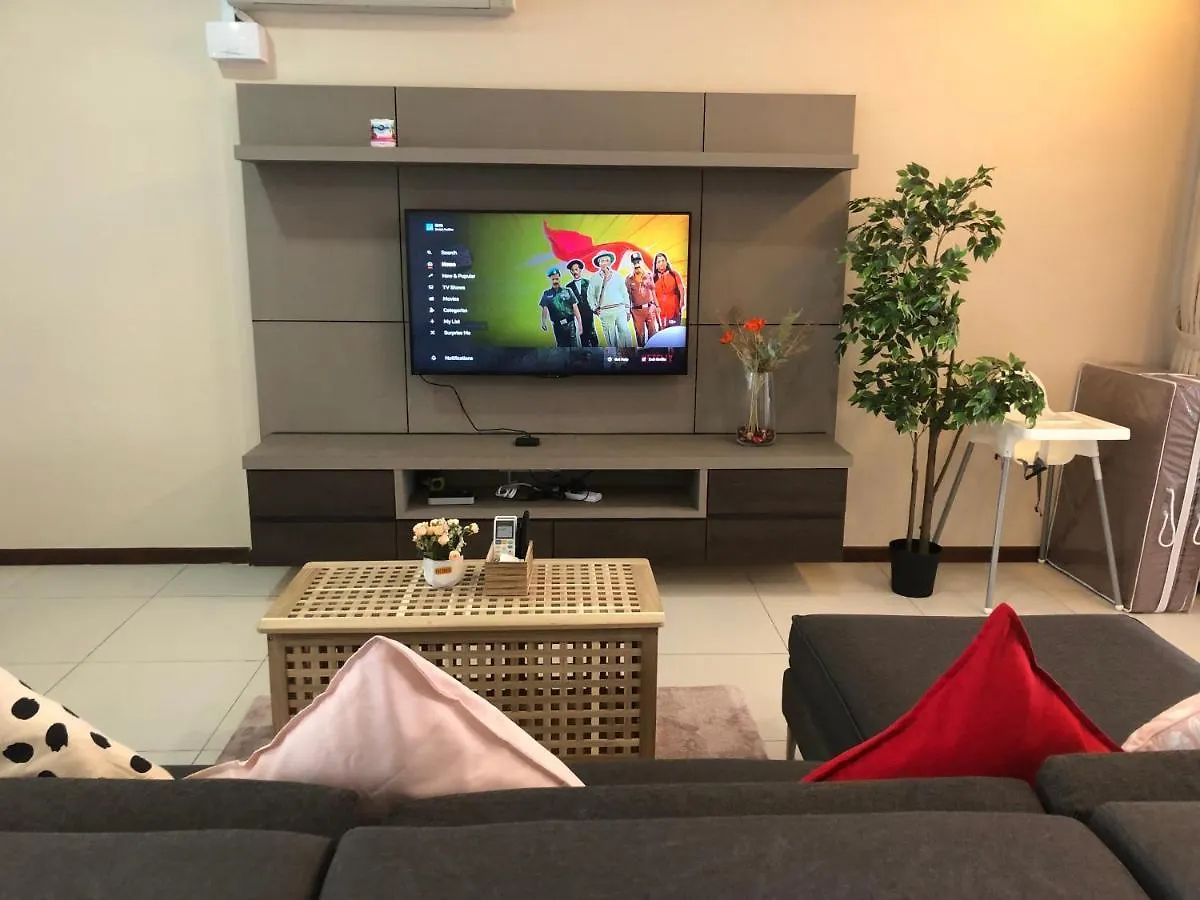 The Landmark Seaview Netflix By Blue Sky Holidays George Town Apartment