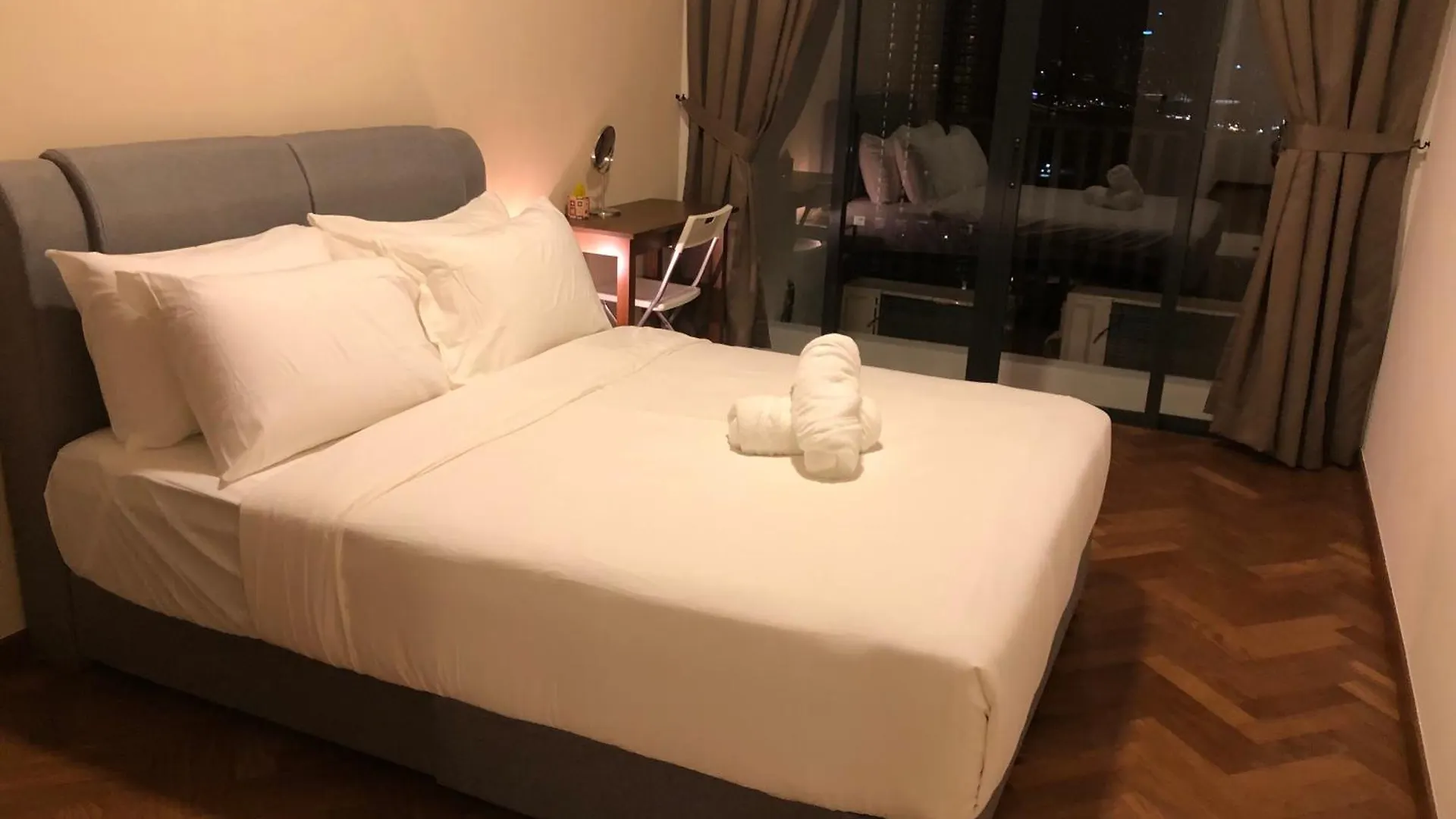 Seaview Water Purify Cozy Comfortable For Short & Long Stay In The Landmark By Katana 乔治敦 马来西亚